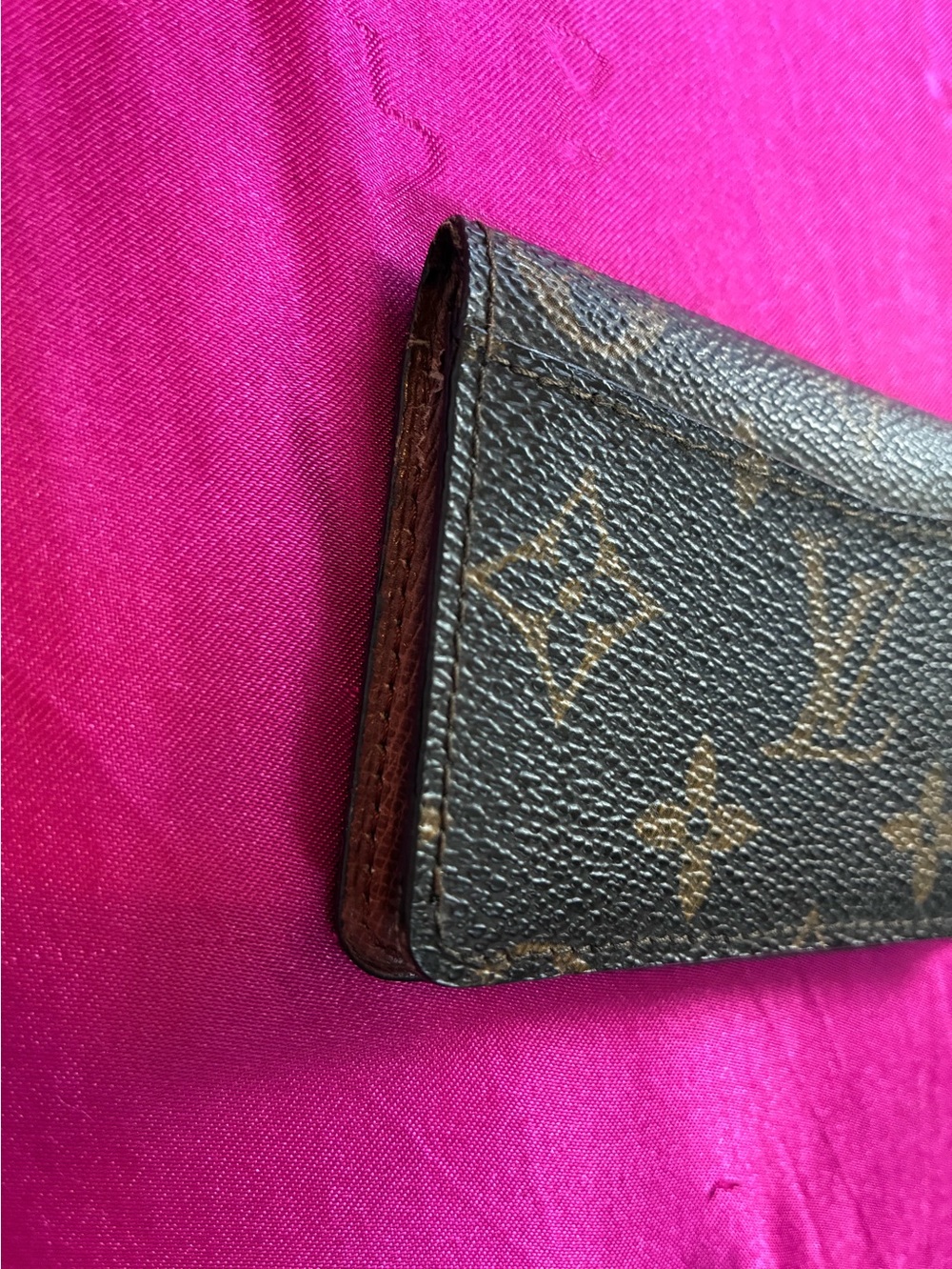LOUIS VUITTON MONOGRAM CARD HOLDER *FAIR CONDITION* - Picture 4 of 11